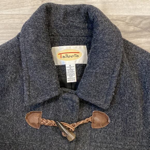 VTG Talbots Charcoal Gray 100% Wool Lined SHORTENED Coat Toggle Style Buttons - Picture 4 of 14